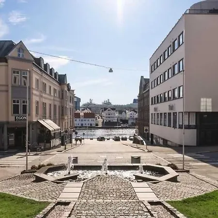 Apartment Moderne Og Sentral Ved Sjoen Haugesund